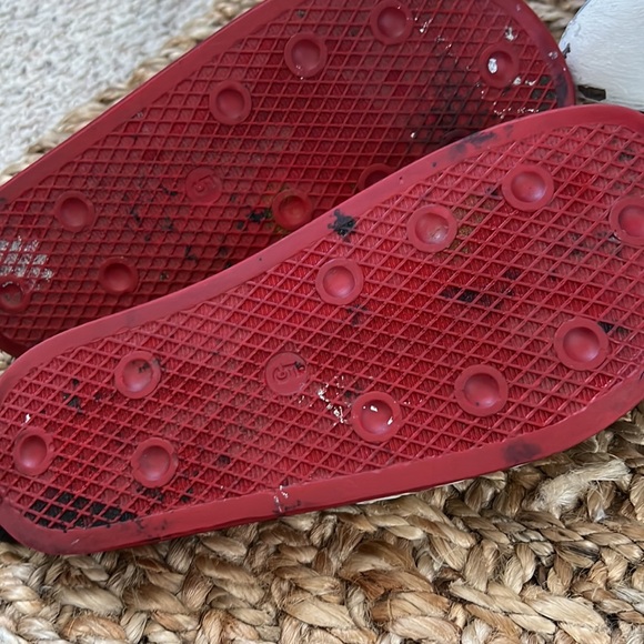 Adidas slides - Picture 3 of 3